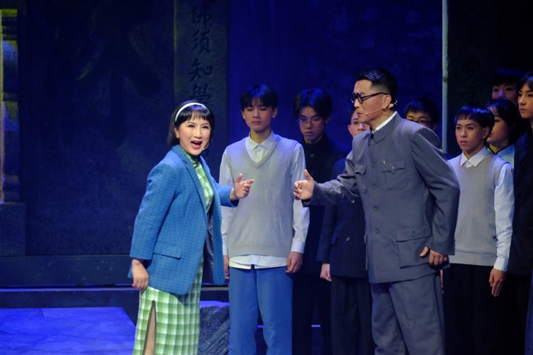 黄梅戏.jpg